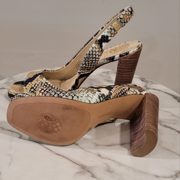 Vince Camuto high heel shoes - Picture 5 of 5